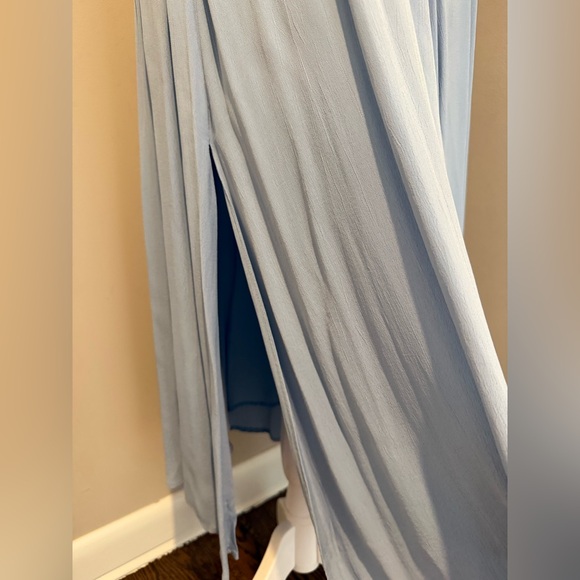 Reiss stunning blue dress size 4 never worn
Open back with tie - Picture 5 of 16